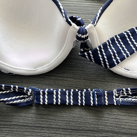 🌟5/$25 bathing suit top - Picture 4 of 5